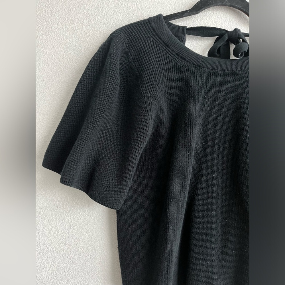 Banana Republic Tie Knit Top